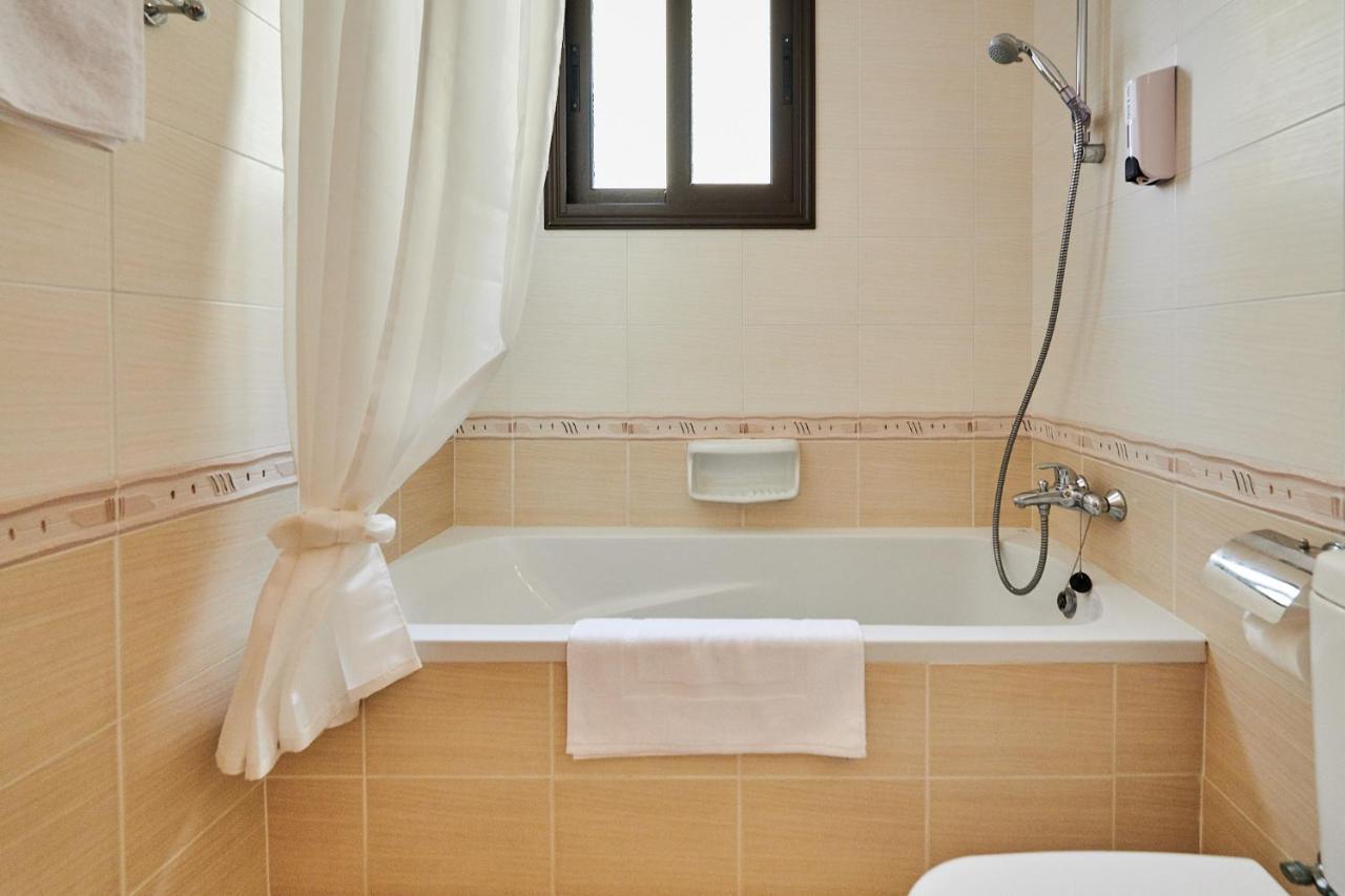 Kyklades Angie Resort Протарас Экстерьер фото